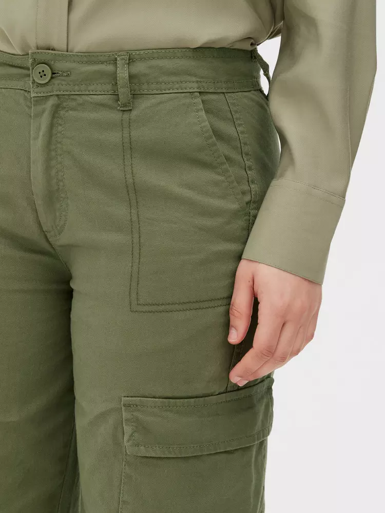 Mens Camouflage Slim Cuffed Cargo Trousers | Primark