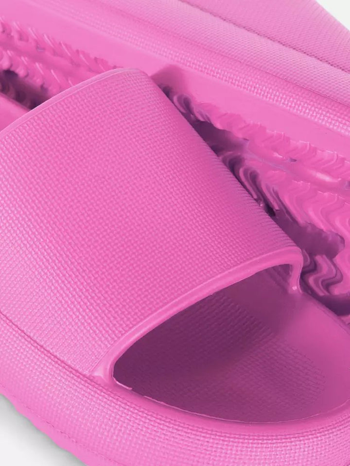 Moulded Slip-On Slides Pink - Lotange - Primark -